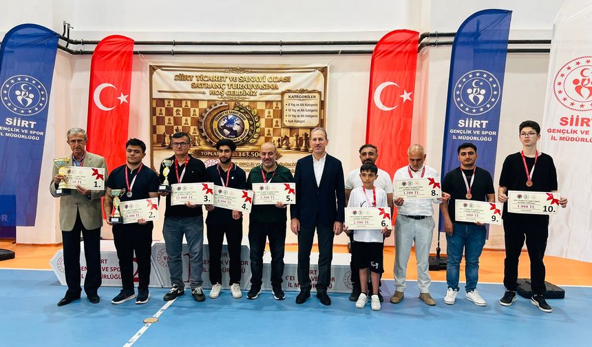 Siirt TSO Satranç Turnuvası Ödül Töreniyle Sona Erdi