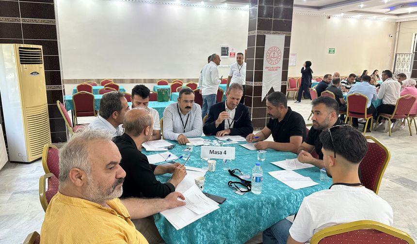 Siirt’te Mesleki Eğitimin Geleceği Masaya Yatırıldı