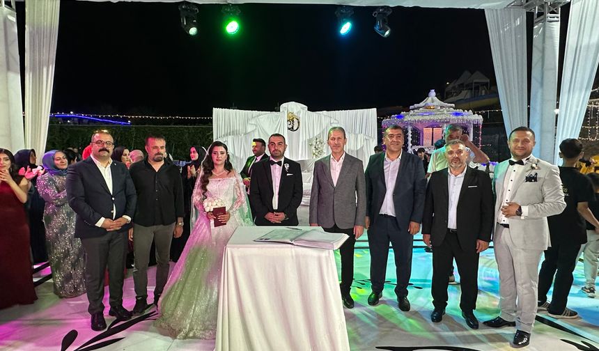 Bilen ve Tarlak Ailelerinin Mutlu Günü