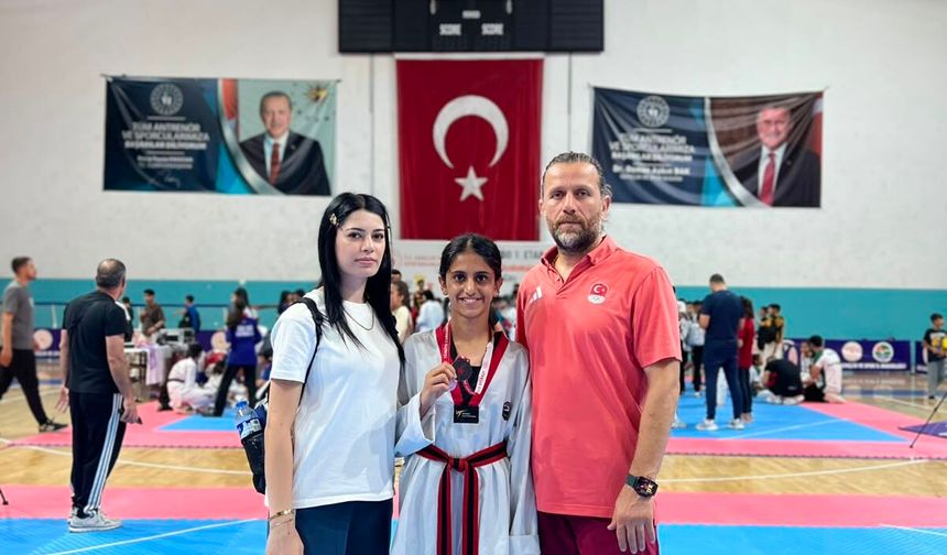 ATILGAN SPOR KULÜBÜ’NDEN ANALİG’DE GURURLANDIRAN BAŞARI