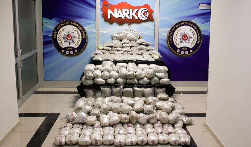 Siirt’te Uyuşturucu Tacirlerine Büyük Darbe: 170 Kilogram Kubar Esrar Ele Geçirildi
