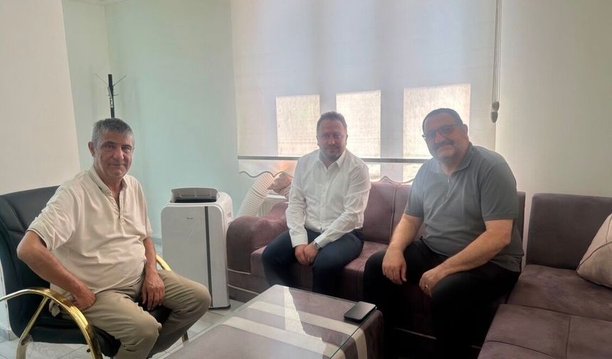 Aile ve Sosyal Hizmetler İl Müdürü Sabri Sidar’dan Medya Siirt’e Taziye Ziyareti
