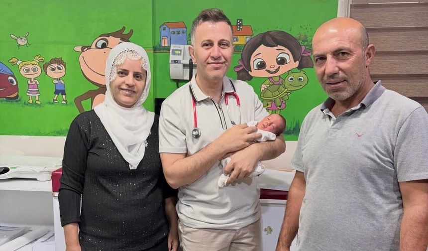 20 Yıllık Hasret Siirt’te Sona Erdi: İlk Bebeklerini Kucaklarına Aldılar
