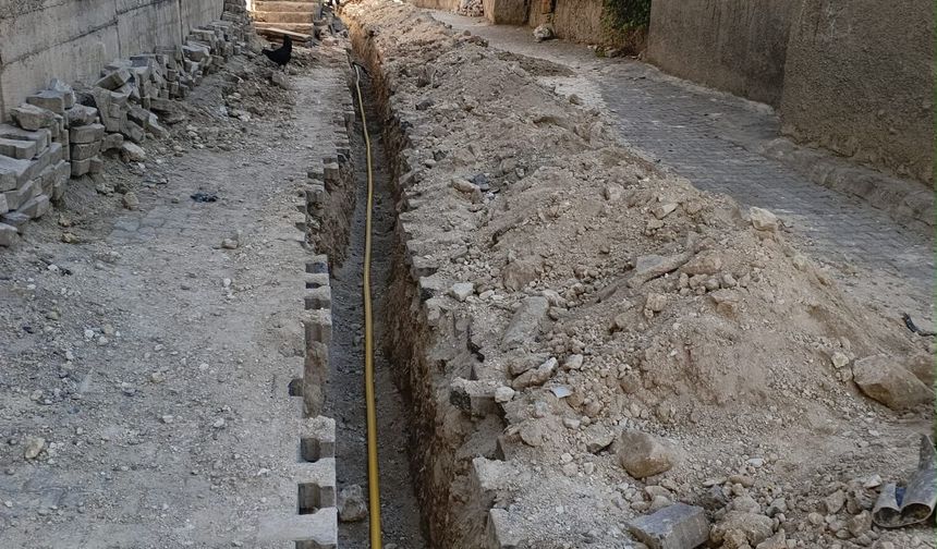 Alan Mahallesi’nde Çifte Müjde: Doğalgaz Geldi, 34 Yıllık Tapu Sorunu Çözüldü