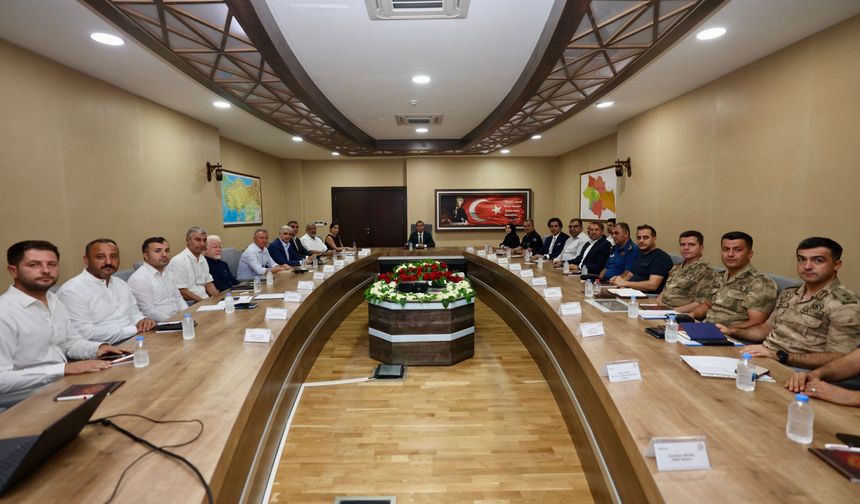 Siirt’te TEKNOFEST’26 Hazırlıkları Hız Kazandı: Savaşan İHA Yarışmaları İçin Koordinasyon Toplantısı Yapıldı