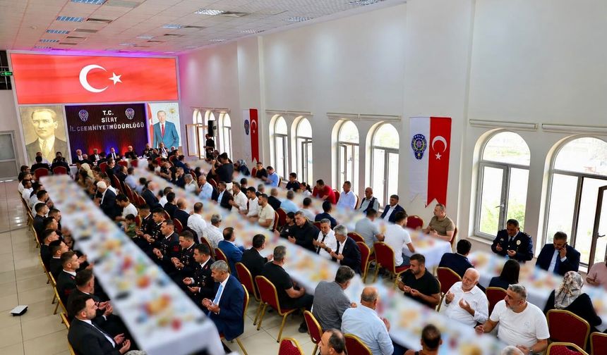 SİİRT’TE ŞEHİT YAKINLARI VE GAZİLER ONURUNA YEMEK PROGRAMI DÜZENLENDİ