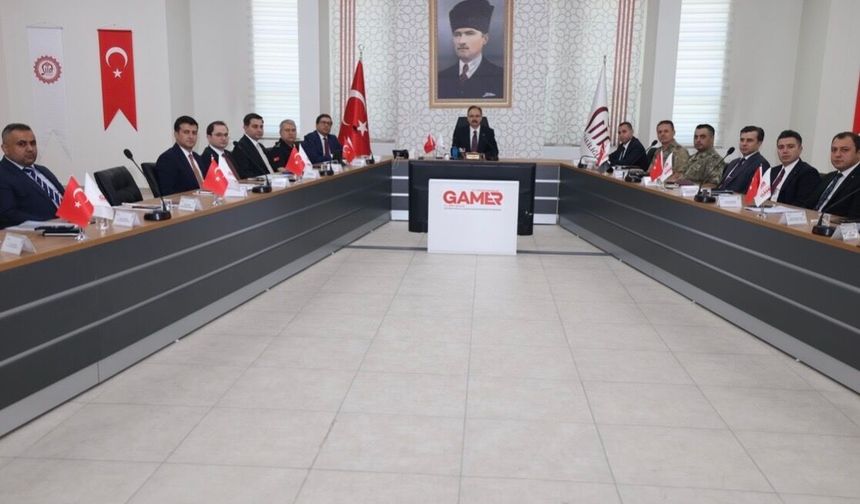 SİİRT’TE İL GÜVENLİK VE ASAYİŞ KOORDİNASYON TOPLANTISI GERÇEKLEŞTİRİLDİ