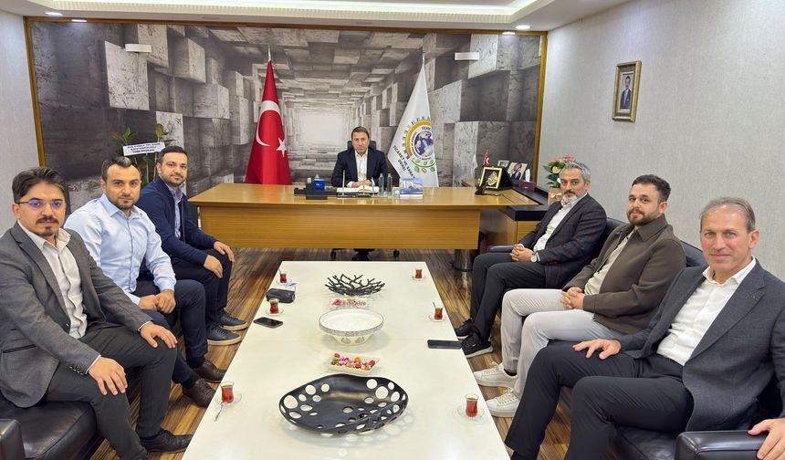 Siirt Barosu’ndan Güven Kuzu’ya Hayırlı Olsun Ziyareti
