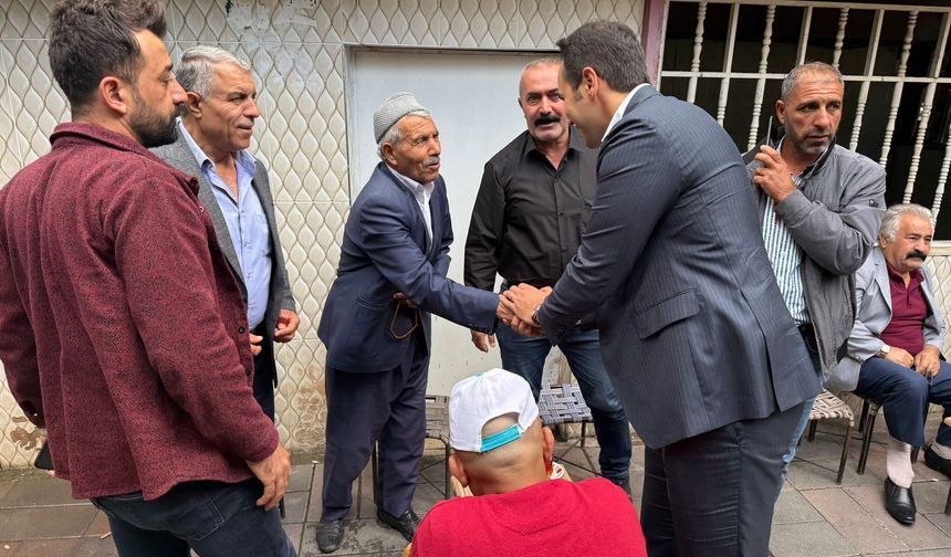 Doğru Yol Partisi Genel Başkanı Cenk Küpeli Siirt’te Esnaf ve Vatandaşlarla Buluştu