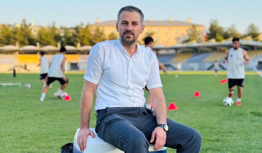 Başkan İrfan İçin’den Siirt Spor’a Yeni Sezon Mesajı: “Hedefimiz Sürdürülebilir Bir Yapı”