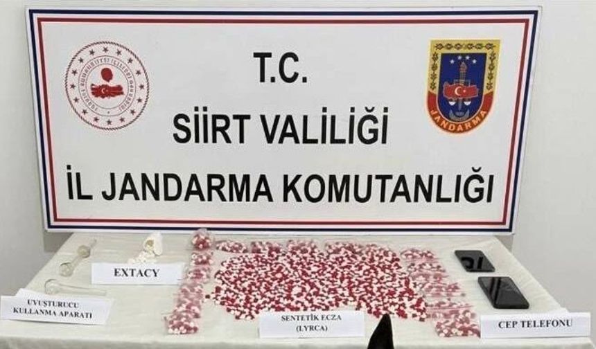 SİİRT’TE UYUŞTURUCU OPERASYONUNDA; 2 BİN 650 UYUŞTURUCU HAP ELE GEÇİRİLDİ