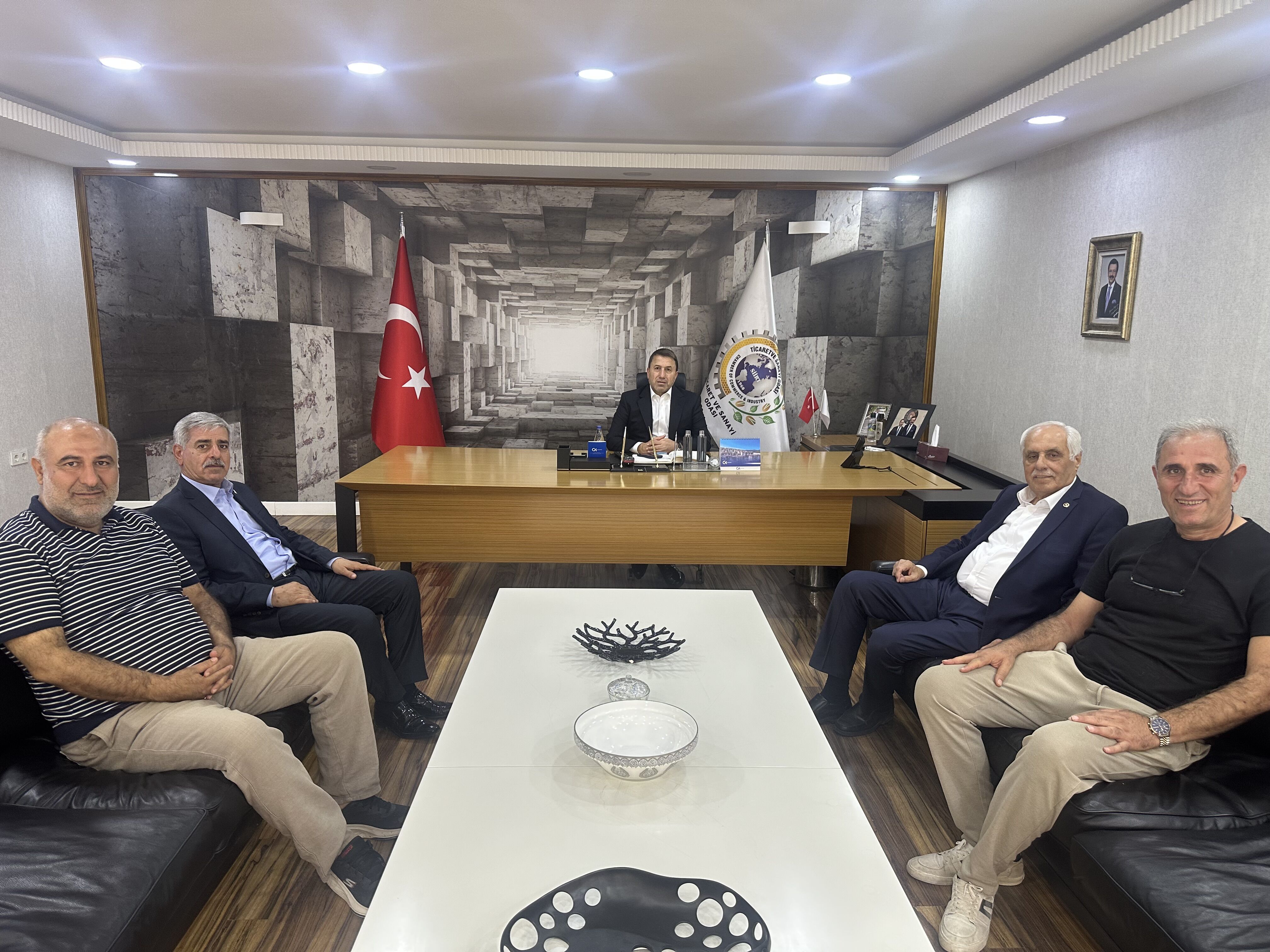 Afif Demirkıran ve Hikmet Ekin’den STSO Başkanı Güven Kuzu’ya Ziyaret