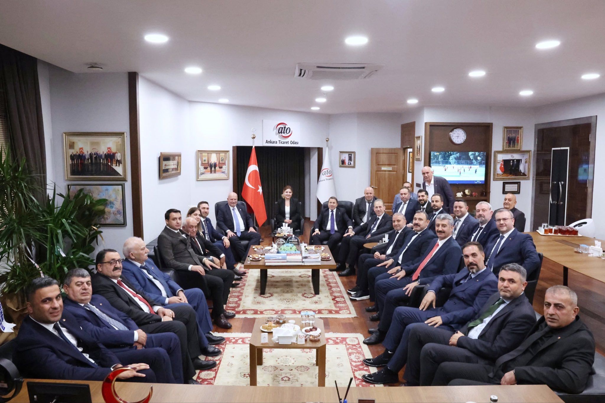 Güven Kuzu ve STSO Heyetinden ATO Başkanı Gürsel Baran’a Tebrik Ziyareti